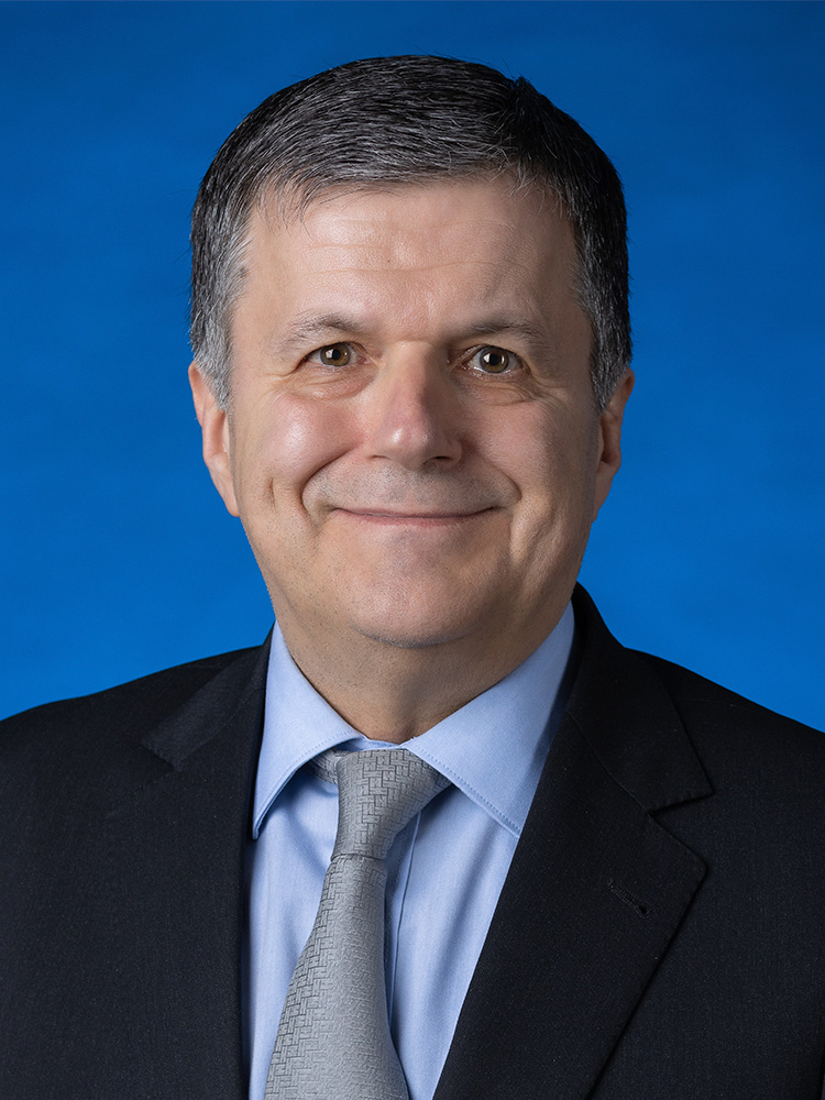 QRE - Ricardo Iturriaga - RE/MAX Grupo Urbe